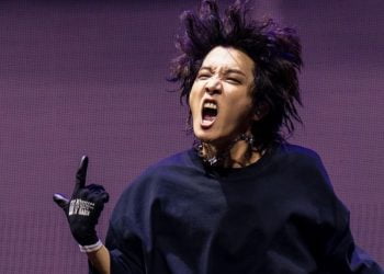 J-Hope BTS Sukses Lakukan Debut Solo Pertama di Lollapaloza