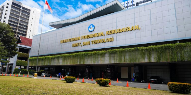 Tak Lolos Adminitratif, Perkumpulan Dosen PTA S3 Pendaftar BPI Minta Kebijakan Layanan Pendidikan