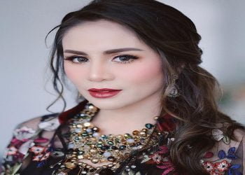 Akhirnya Terkuak Alasan Momo Di Keluarkan Dari Band Geisha! 