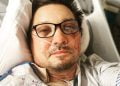 Unggah Foto selfie Usai Kecelakaan, Begini Kondisi Jeremy Renner Sekarang