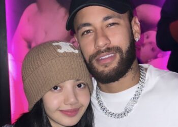 Viral Nya Foto Lisa BlackPink dan Neymar
