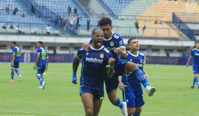 Duo Brasil David Da Silva dan Ciro Alves dipastikan akan tetap berseragam Maung Bandung musim depan