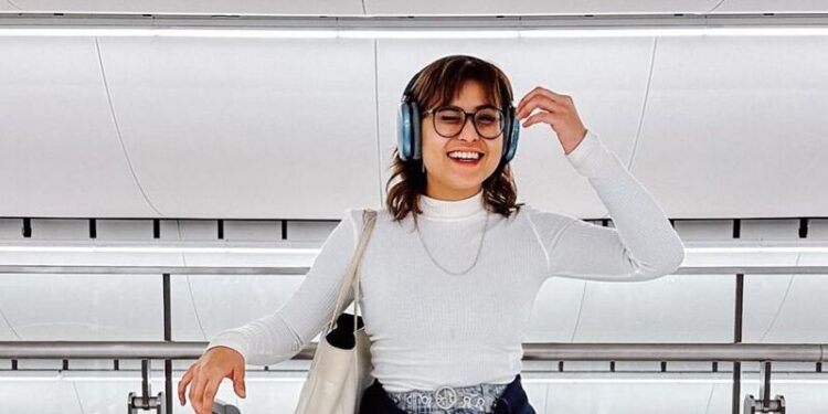 Menikah Beda Agama Awkarin Dukung!