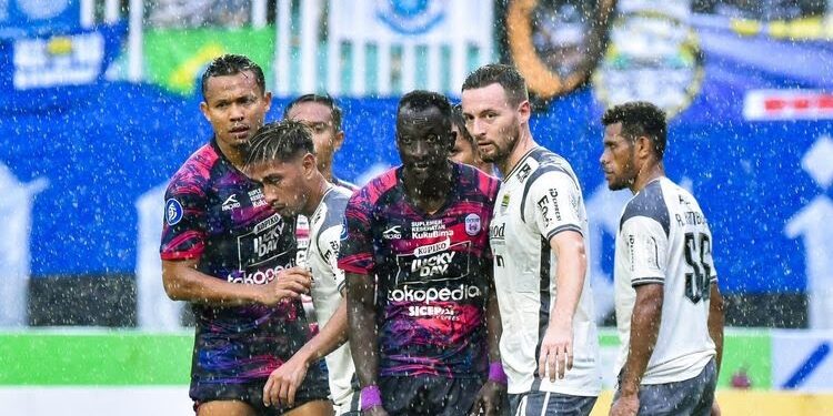 Persib Berhasil Curi Tiga Poin Di Kandang RANS Nusantara FC