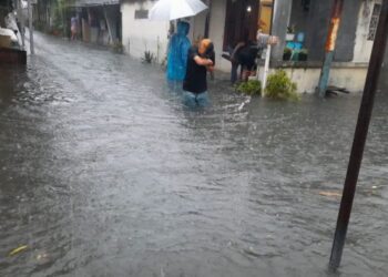 Hujan Deras Sebabkan Banjir di Solo