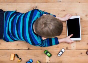 Mengatasi kecanduan gadget pada anak