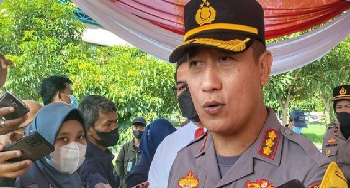 Mantan Ketua Komisi Yudisial Jaja Ahmad Jayus