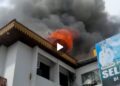 Rekaman Video Terjadinya Kebakaran Gedung MPP Pekanbaru