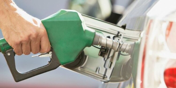 Ternyata Ini Perbedaan Solar dan Bensin