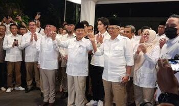 Ketua Umum Partai Gerindra Prabowo Subianto umumkan Iwan Bule maju di Pilgub Jabar 2024