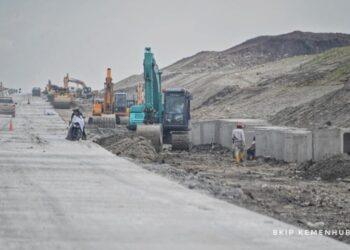 Progres pembangunan Tol Cisumdawu seski 4,5 dan 6 terus dilakukan sebagai upaya percepatan terhadap pelayanan arus mudik lebaran 2023