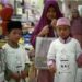 Pemkab Bekasi ajak anak yatim belanja lebaran di Mall