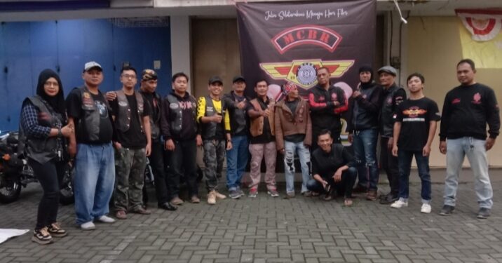 Komunitas Motor Binter Merzy MCBR Bandung Gelar Takjil On The Road