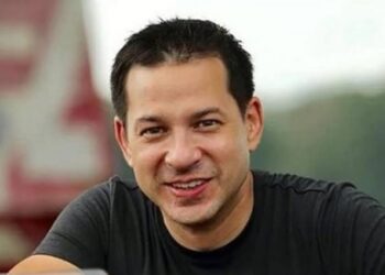 Aktor Ari Wibowo gugat cerai sang istri setelah 16 tahun berumah tangga