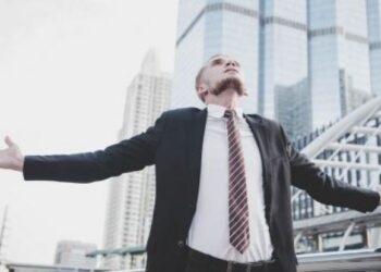 Menilik Sifat-Sifat Terpenting yang Dimiliki oleh Orang Sukses