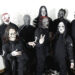 Slipknot yang terkenal dengan topengnya (loudwire)