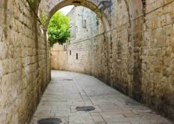 Via Dolorosa (Depositphotos)