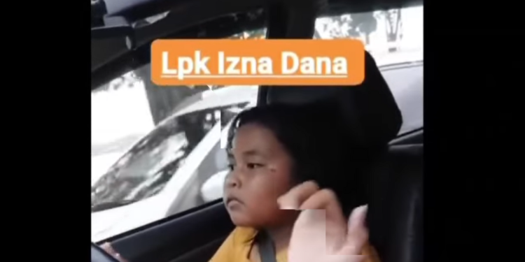 Viral, Instruktur Ajarkan Bocah Menyetir Mobil, Bikin Netizen Geram