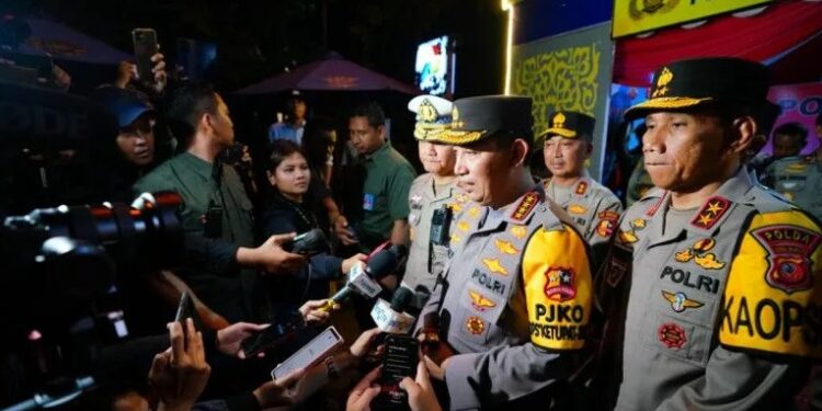 Kapolri Sapa Pemudik, Pastikan Arus Mudik dan Balik Lancar