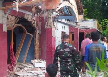 Satu unit rumah hancur dan satu orang korban akibat ledakan mercon di Kabupaten kebumen
