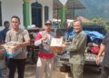 Perhutani KPH Bandung Utara berikan paket sembako kepada warga terdampak