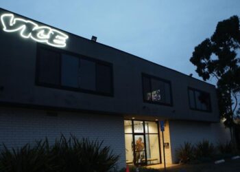 Tergerus Teknologi, Media Vice Terancam Bangkrut (Getty Images)