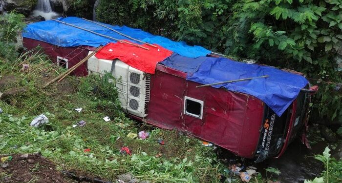 Bertambah, Korban Meninggal Bus Masuk Jurang di Guci Tegal