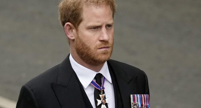 Tindakan Pangeran Harry yang Buat Raja Charles Kecewa Berat