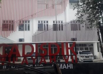 Ai Hasan Kepala Cabang Dinas Pendidikan Wilayah VII Provinsi Jawa Barat ajak masyarakat maksimalkan ruang konsultasi di Sekolah