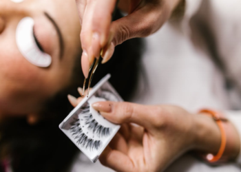 Meningkatkan Keindahan Mata Anda dengan Eyelash Extension