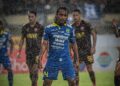 11 Pemain yang Layak Disebut Legenda Persib Bandung