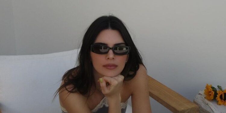 Menguak Kisah di Balik Model Termahal di Dunia