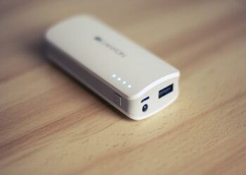 6 Rekomendasi Powerbank Terbaik untuk Dibeli