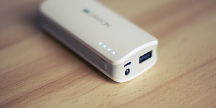 6 Rekomendasi Powerbank Terbaik untuk Dibeli