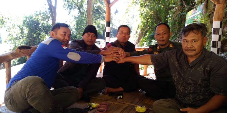 Hadapi kemarau panjang, Perhutani KPH Bandung Utara perkuat sinergi antara Muspika dan LMDH