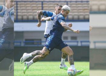 Persib Bandung akan bertandang ke kandang Persik Kediri, Jumat 28 Juli 2023