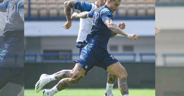 Persib Bandung akan bertandang ke kandang Persik Kediri, Jumat 28 Juli 2023