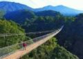 Jembatan Situ Gunung yang Populer di Jawa Barat
