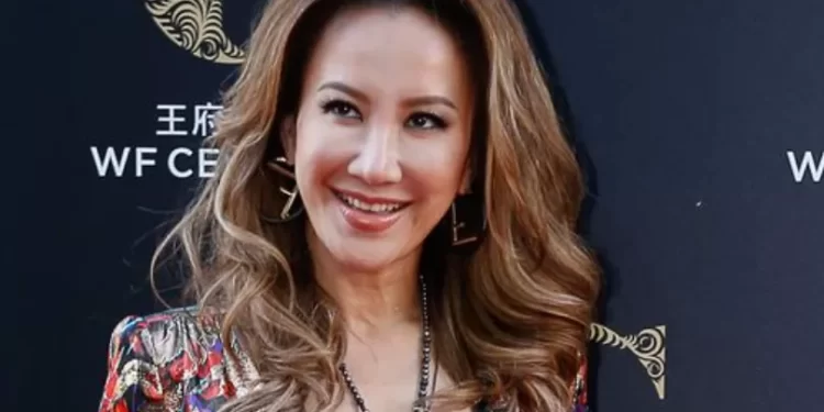 Penyanyi Hongkong CoCo Lee Tewas Bunuh Diri