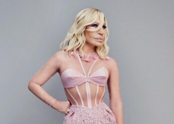 Top 6 Fashion Designer Terkenal