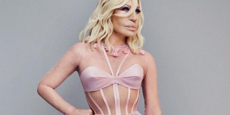 Top 6 Fashion Designer Terkenal