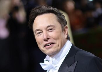 Aturan Baru Twitter Picu Polemik