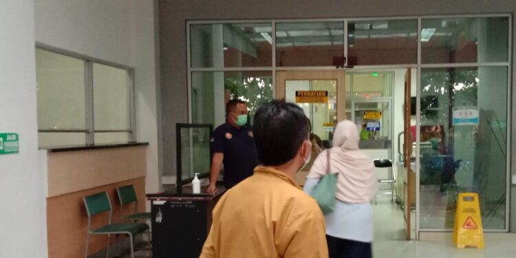 Ikut Reses di Padasuka Kota Cimahi, Puluhan Warga Keracunan Nasi Bok