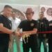 Penasehat dan Pembina Kickboxing Camp IMC Fighting System H. Darmawan Indra bersama Steve Ewon didampingi Pembina Kickboxing Kabupaten Bandung Barat Zul Ma'aruf melaksanakan gunting pita menandai dibukanya Camp IMC Fighting System, Sabtu 19 Agustus 2023