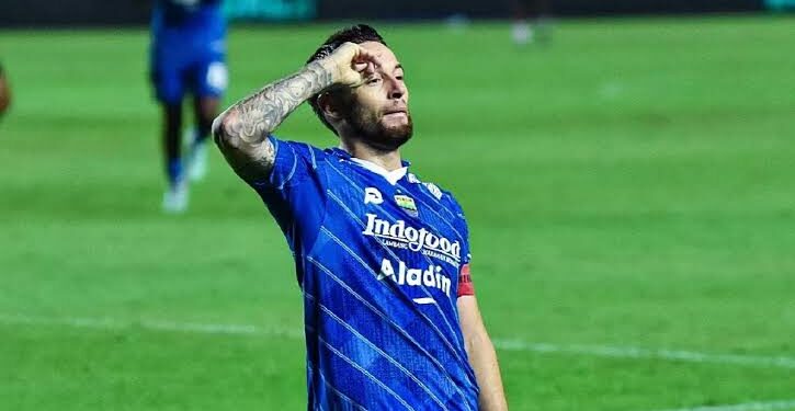 Mark Klok akan bermain dihadapan mantan tim kesebelasannya Persija Jakarta, pada lanjutan kompetisi liga 1 Indonesia musim 2023/2024, Sabtu 2 September 2023