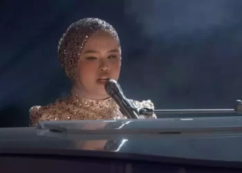 Bono U2 Terkesan dengan Penampilan Putri Ariani di America's Got Talent