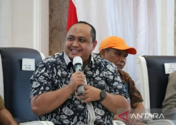 DPRD Kota Bogor Mengusulkan Bantuan Keuangan Pembangunan Sekolah Kepada Bey Machmudin