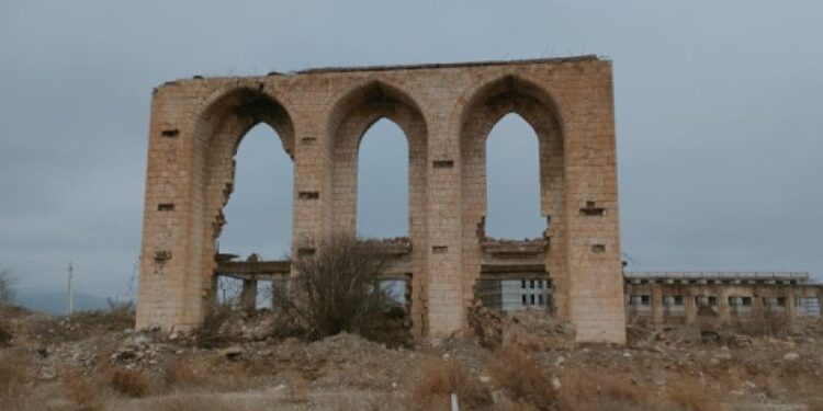 Azerbaijan Kirimkan Bahan Bakar untuk Penuhi Kebutuhan Warga Armenia