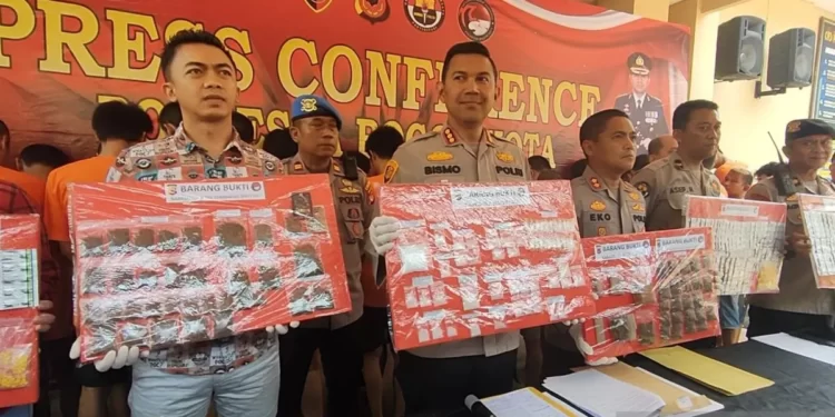 Polresta Bogor Kota Berhasil Tangkap 34 Orang dari 25 Kasus Narkotika Selama Satu Bulan