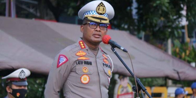 Polantas Minta Maaf Usai Hina Pemotor yang Langgar Lampu Merah